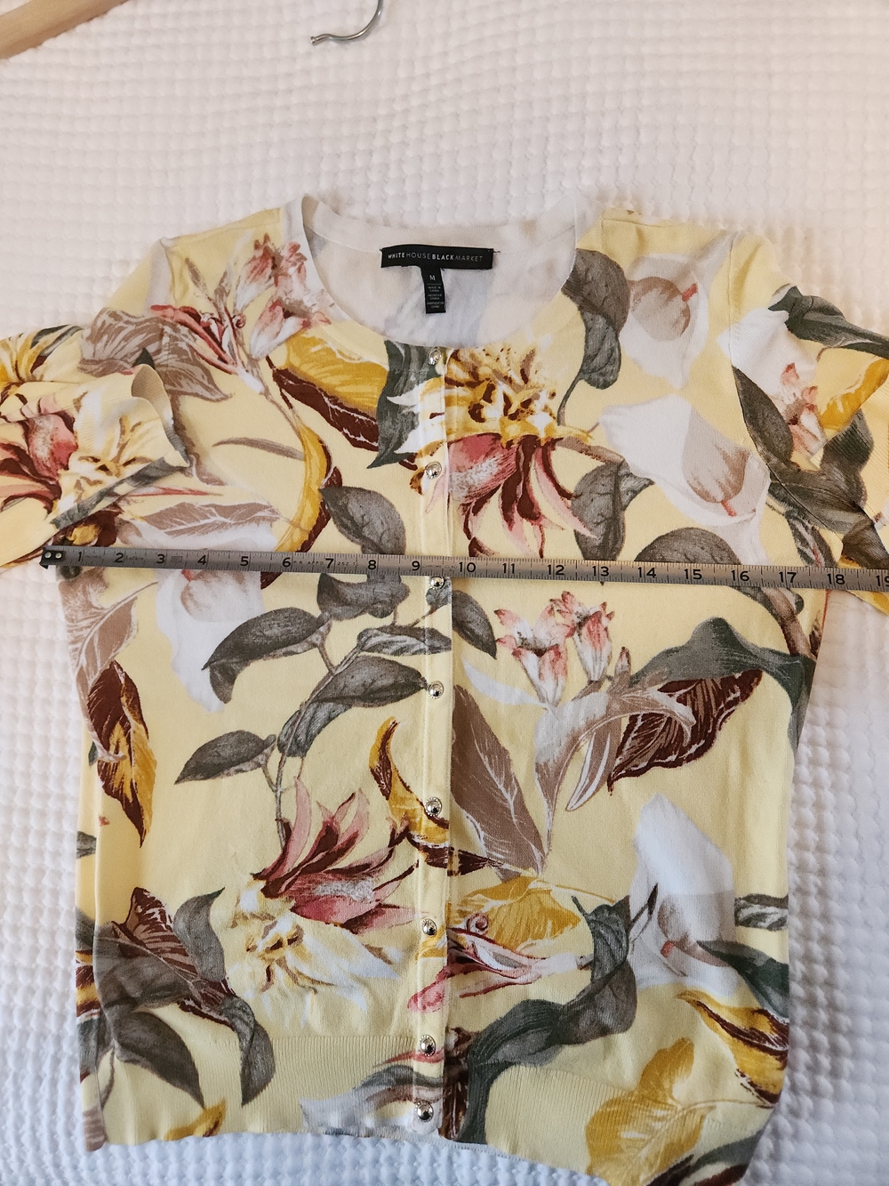 White House Black Market Yellow Floral Button Cardigan Top - Picture 5 of 6